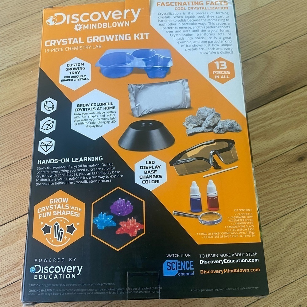 Discovery Kids Crystal Growing Kit - Picture 2 of 5